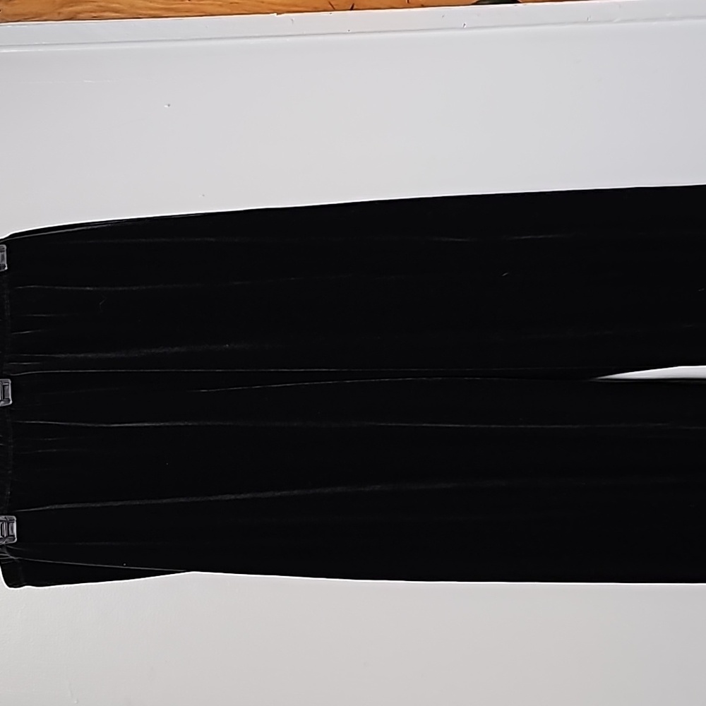 SIZE 3 CHICOS BLACK VELVET PANTS